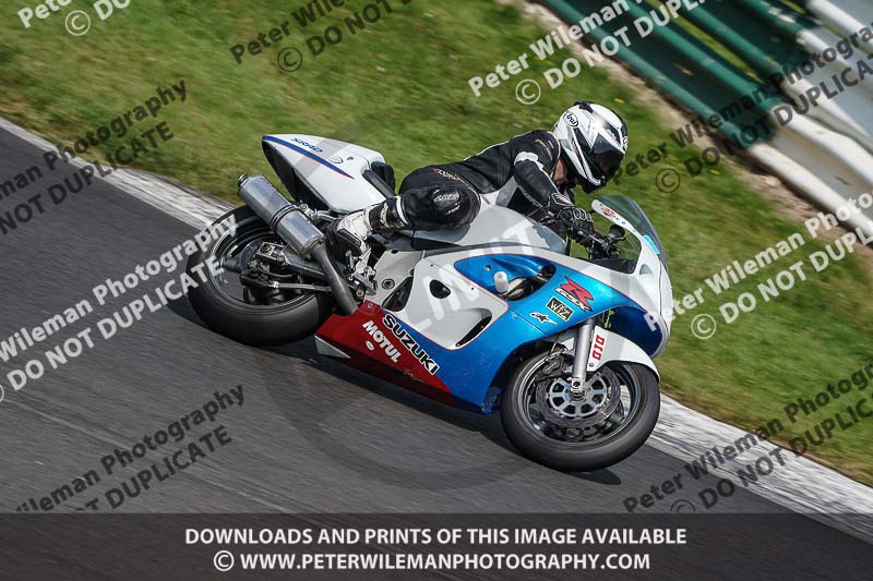 cadwell no limits trackday;cadwell park;cadwell park photographs;cadwell trackday photographs;enduro digital images;event digital images;eventdigitalimages;no limits trackdays;peter wileman photography;racing digital images;trackday digital images;trackday photos